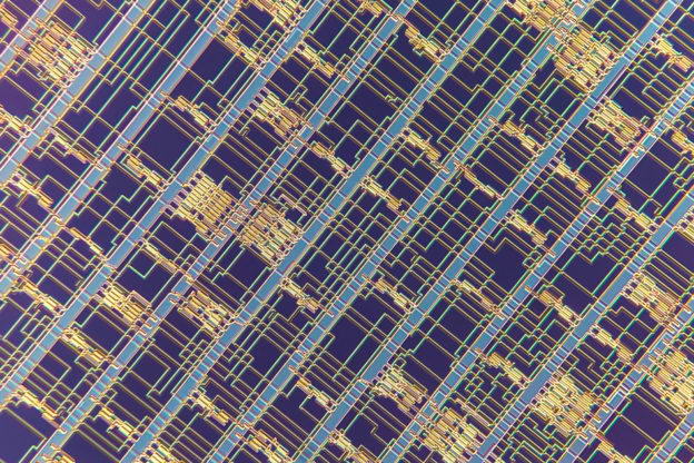 麻省理工学院工程师用纳米碳管打造迄今最先进的微处理器