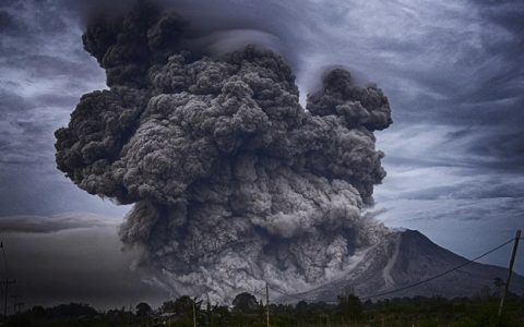 新研究表明：岩浆不一定在火山下面，可能离火山数公里远