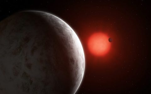 Gliese 887：11光年外的超级地球
