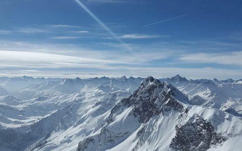 科学家通过同位素铍10发现阿尔卑斯山还在不断的长高中