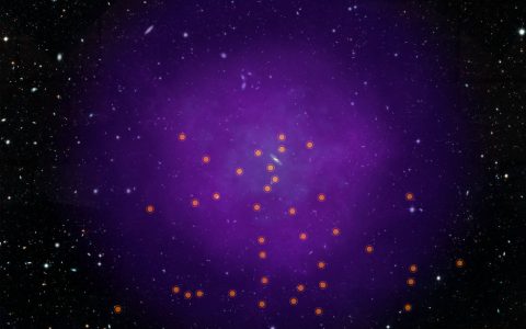 哈勃望远镜首次绘制仙女座星系的银晕气体分布图