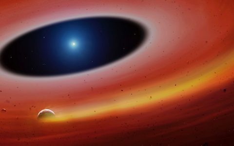 白矮星GD424光谱中透露系外行星的信息