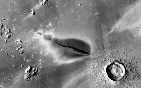 科学家在火星上发现了一座5万年前喷发的火山