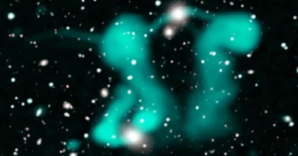 天文学家发现黑洞附近漂浮的“鬼魂”