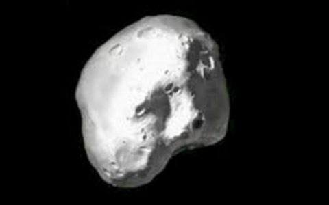 婚神星：以婚姻之神命名的石质小行星