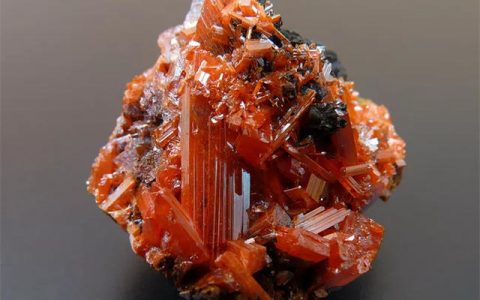 10种常见的红色石头矿物质识别图片