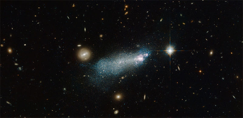 蓝色致密矮星PGC 51017