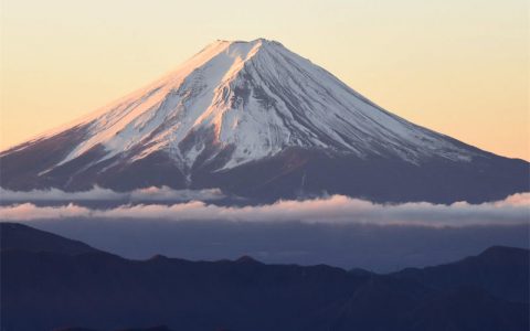 日本富士山还会再次火山喷发吗？