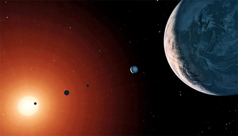 虽然TRAPPIST-1是一颗很暗淡的红矮星，但是其却拥有7颗系外行星