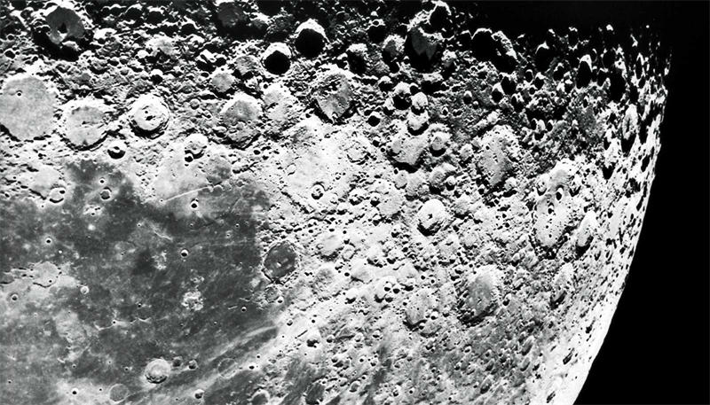 月球上密密麻麻的撞击坑都形成于同一时期——后期重轰炸期