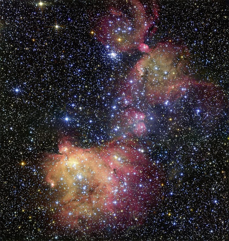 大麦哲伦星云中的发射星云LHA 120-N 55