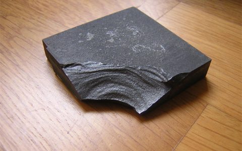 碳化硼：硬度第三高的材料