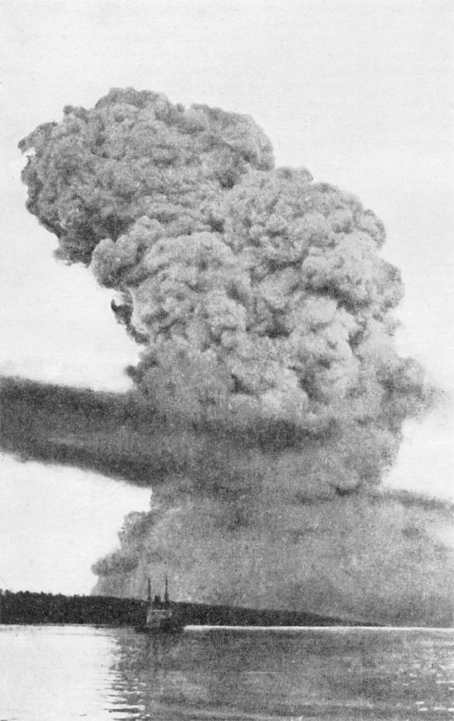 哈利法克斯大爆炸产生的烟尘高度达到了3600米