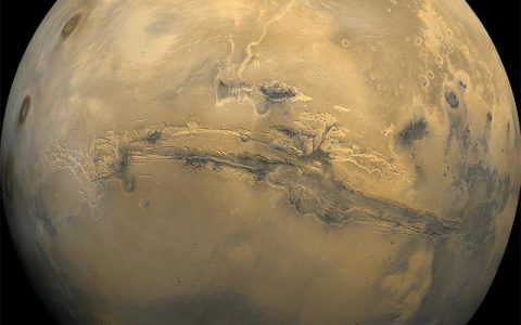 水手谷：火星上最大的峡谷