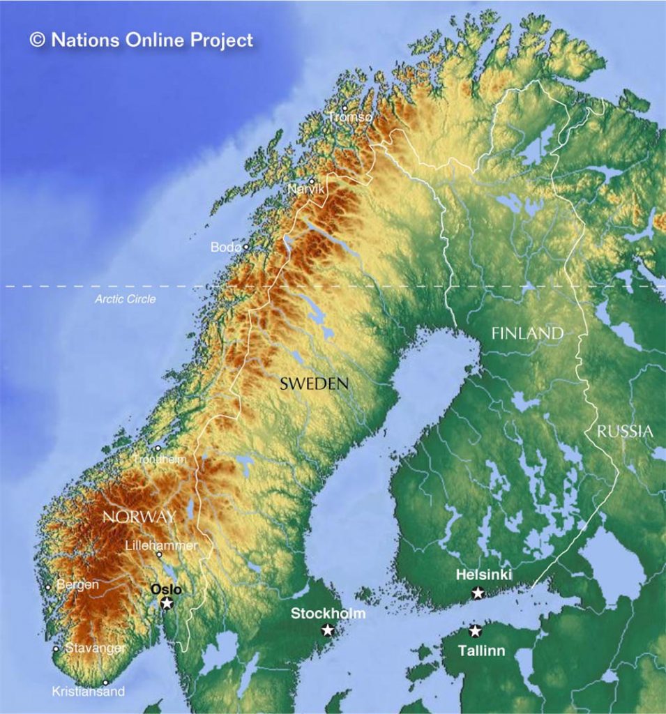 虽然挪威的领土面积并不大，但是它却拥有漫长的海岸线，这一切都要得益于蜿蜒曲折的峡湾了
