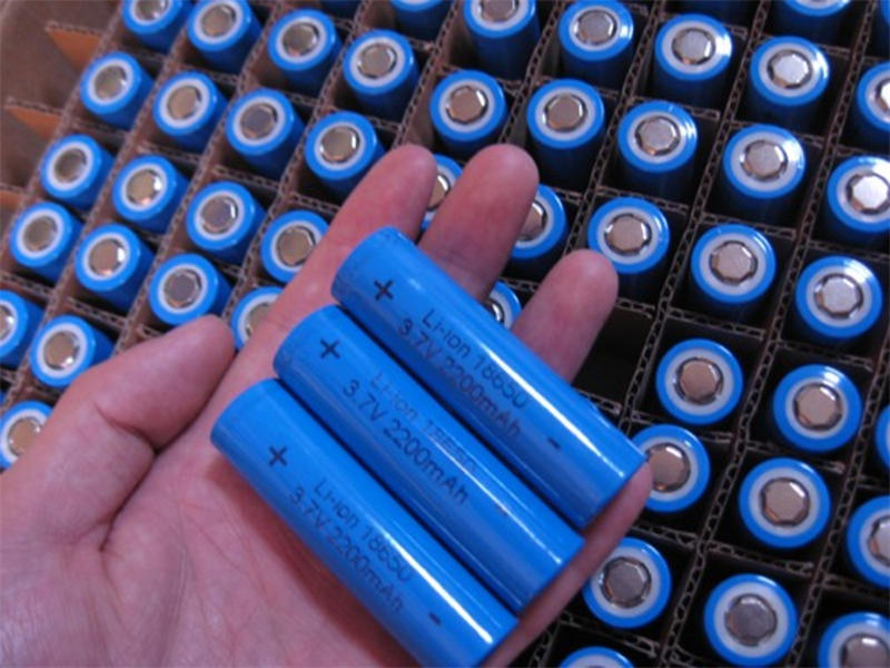 锂的主要用途就是锂离子电池