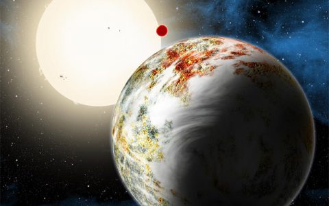 什么是巨型地球：质量大于10倍地球的类地系外行星