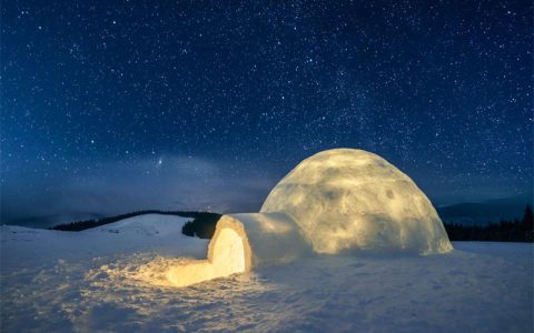 北极因纽特人的冰屋是如何保持温暖的？