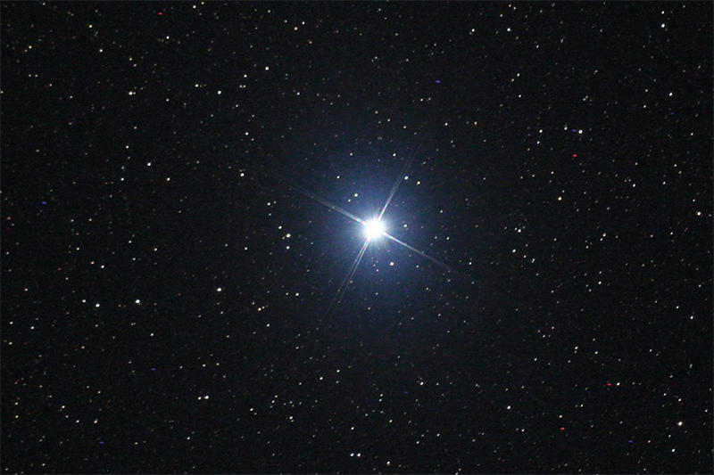 牛郎星是夜空中第12亮的恒星