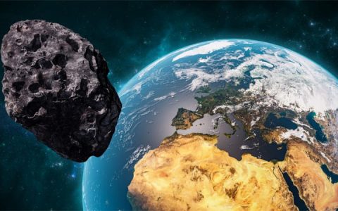 阿提拉小行星：轨道完全位于地球轨道内侧的小行星