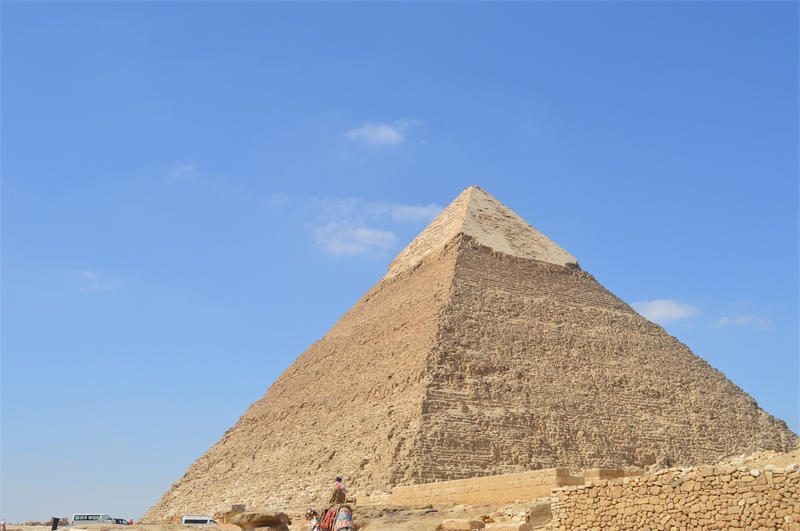 胡夫金字塔是世界上最大的金字塔